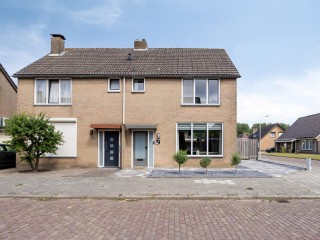  Piet Heinstraat 9 in Kloosterzande