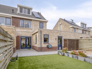  Parelmoerboog 10 in Terneuzen