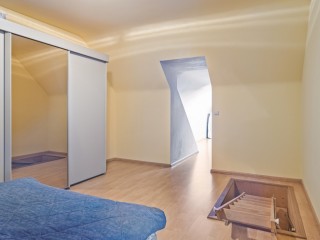 Vlasbloem  Vlasbloem 4 in Heikant