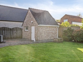 Vlasbloem  Vlasbloem 4 in Heikant