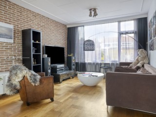  Koninginnelaan 13 in Terneuzen