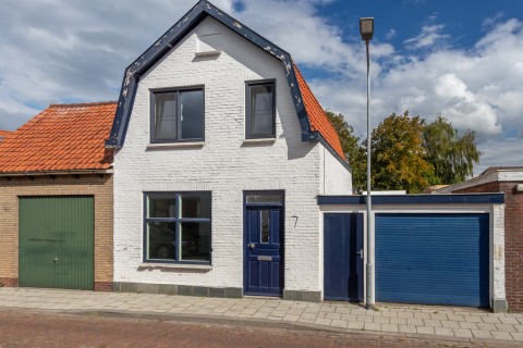 Drie Schouwenstraat 7